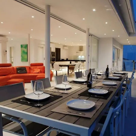 Luxury With Heated Pool For 12 To 14 People Villa Fuengirola