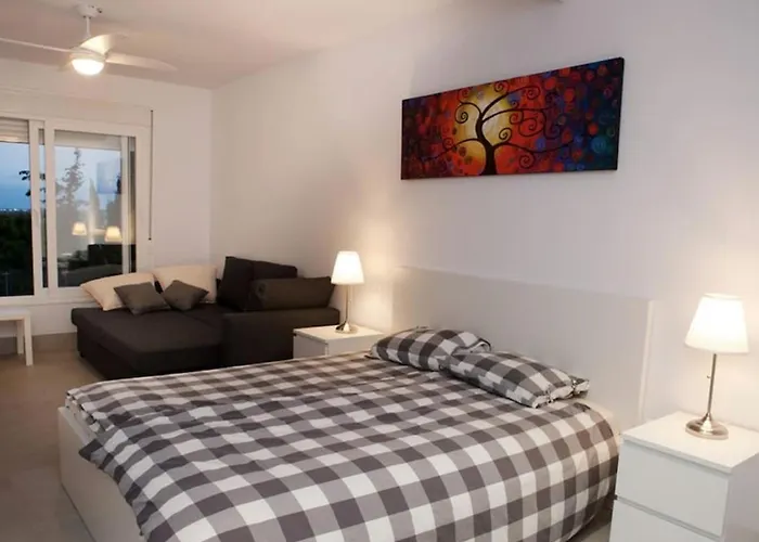 Luxury With Heated Pool For 12 To 14 People Villa Fuengirola