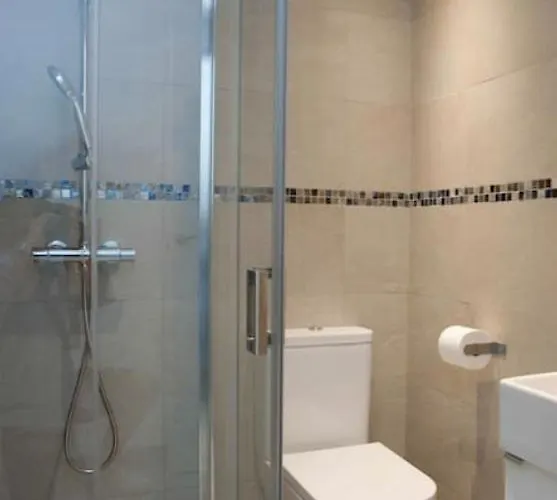 Luxury With Heated Pool For 12 To 14 People *